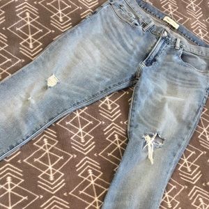gap light wash skinny jeans distressed with holes